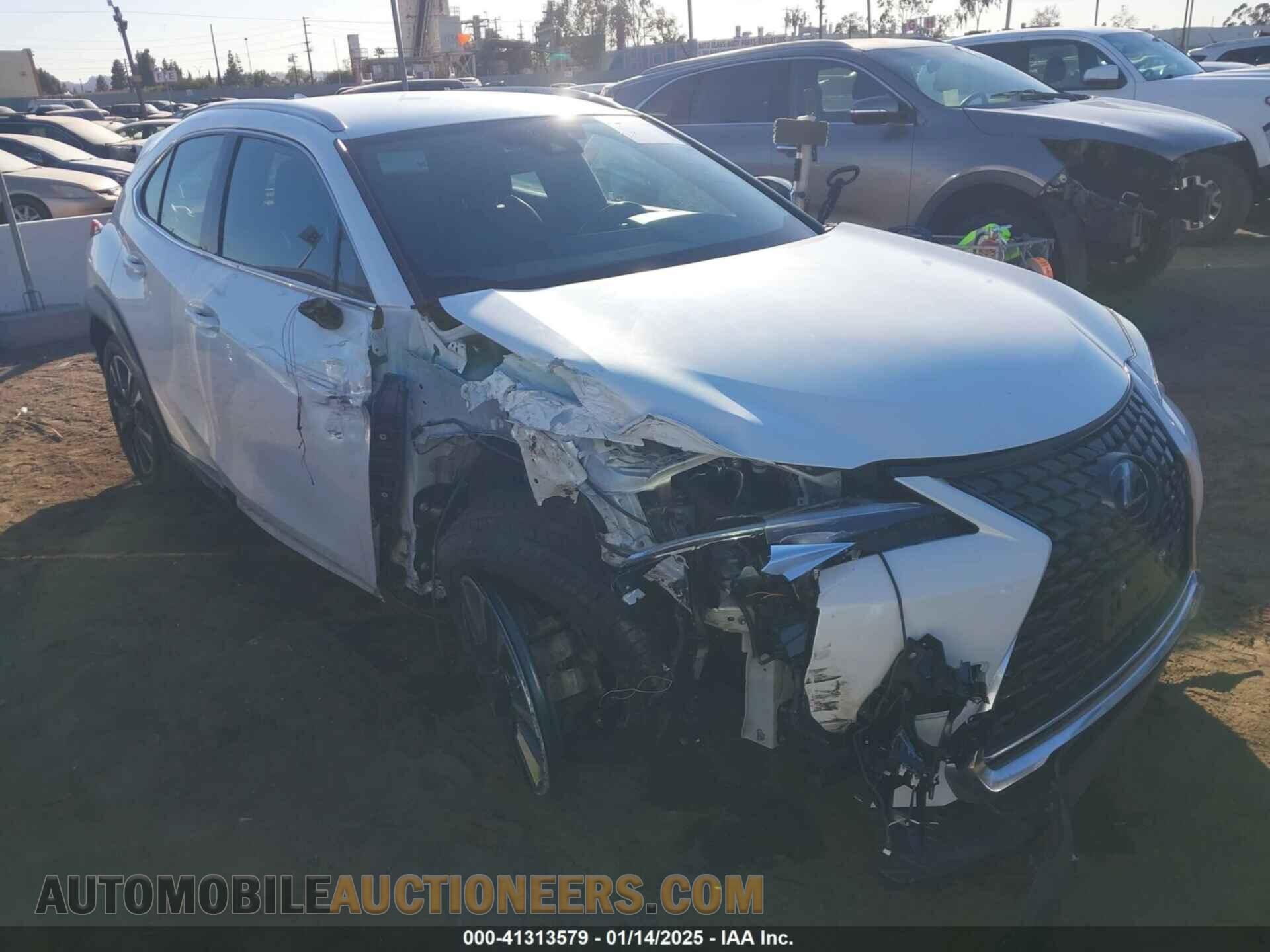 JTHX3JBH7N2050208 LEXUS UX 200 2022