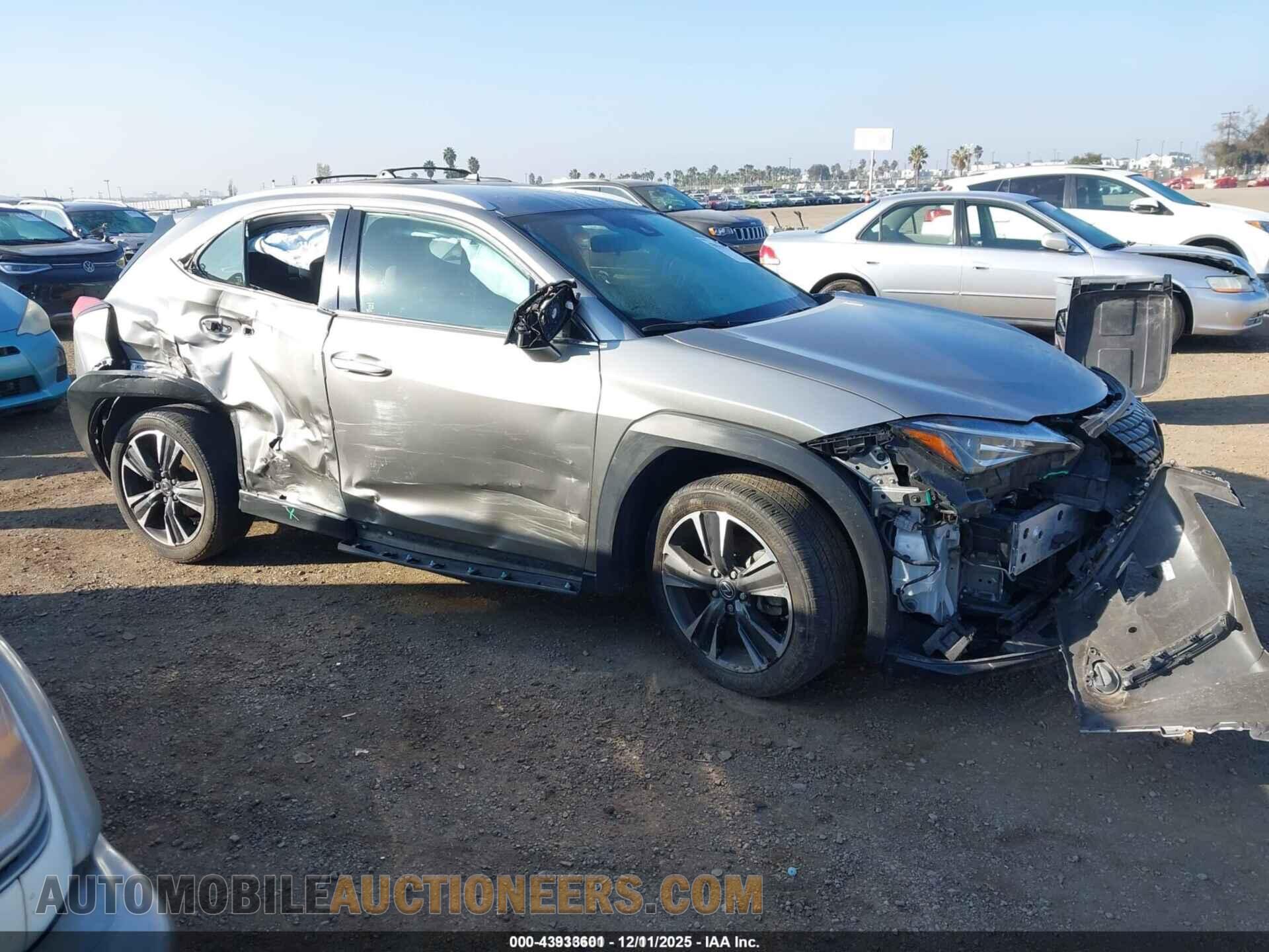 JTHX3JBH9M2040925 LEXUS UX 200 2021
