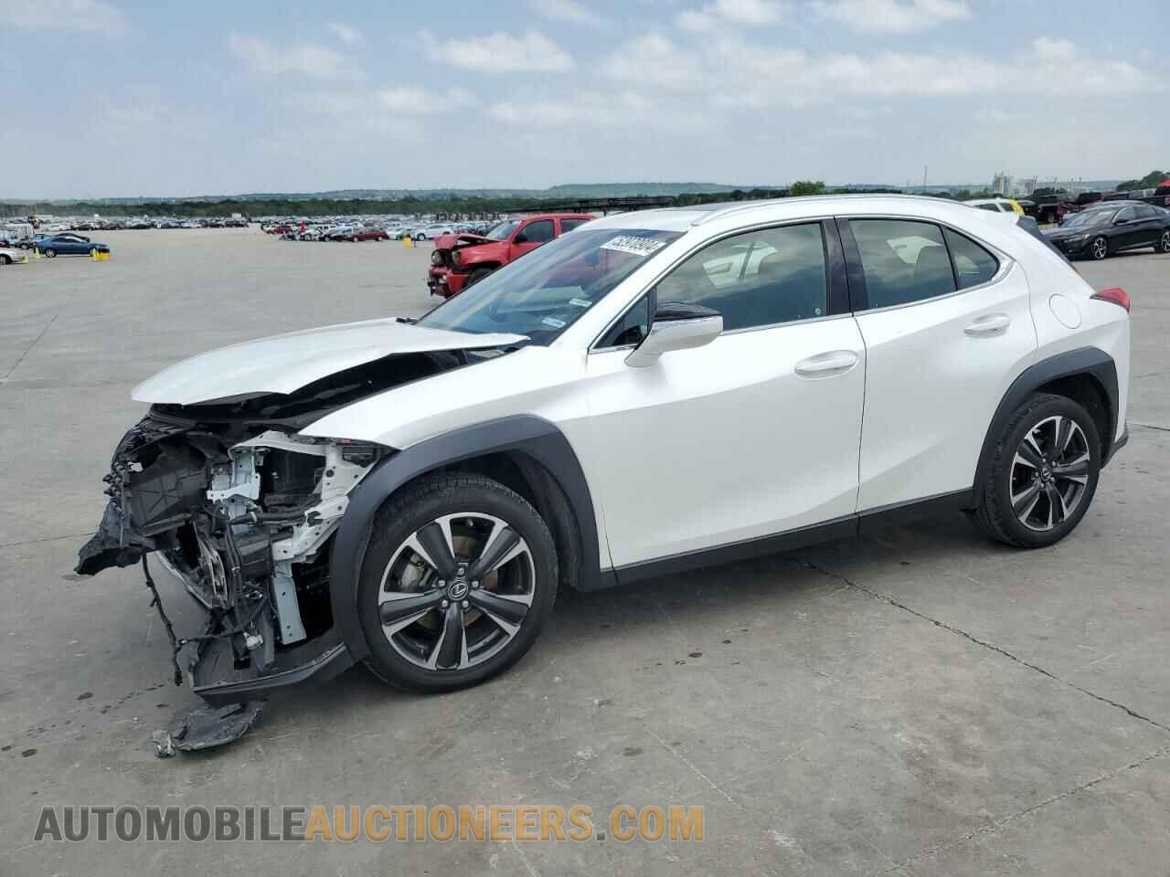JTHX3JBHXL2025560 LEXUS UX 200 2020