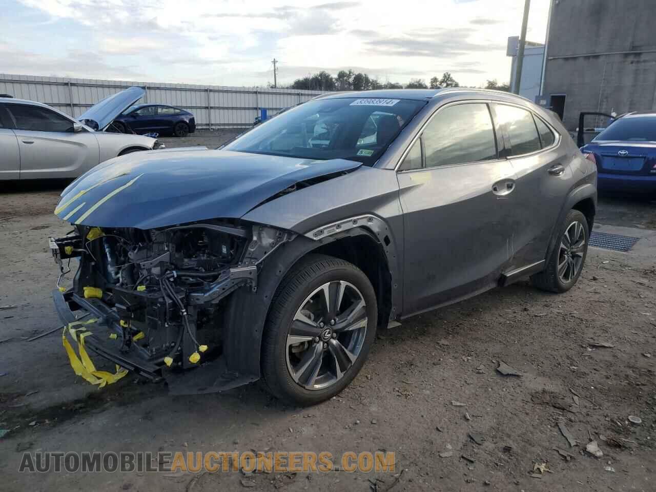 JTHX3JBHXM2040576 LEXUS UX 200 2021