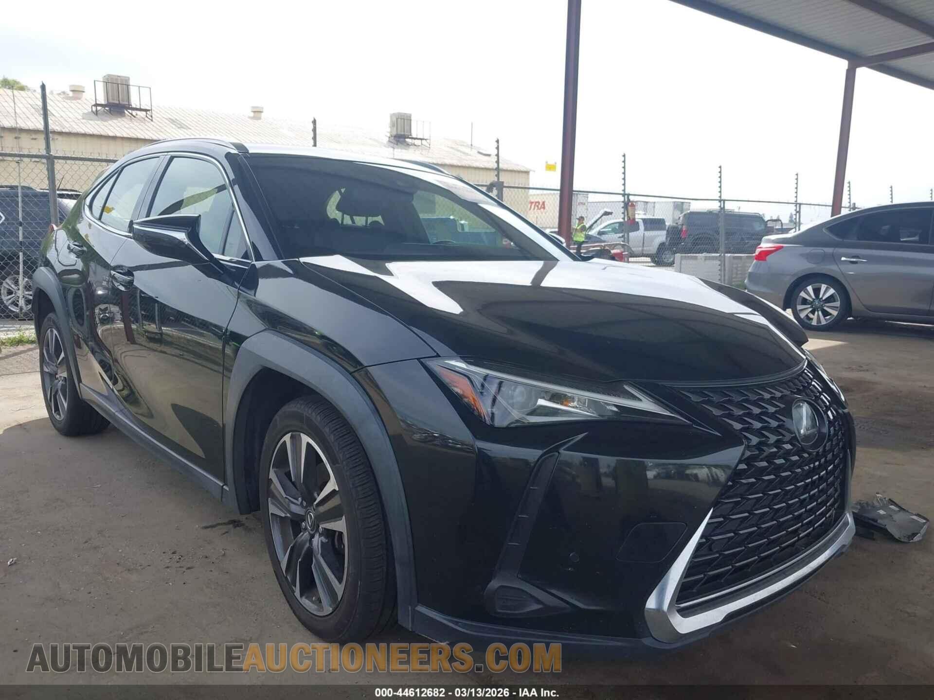 JTHX3JBHXN2046475 LEXUS UX 200 2022