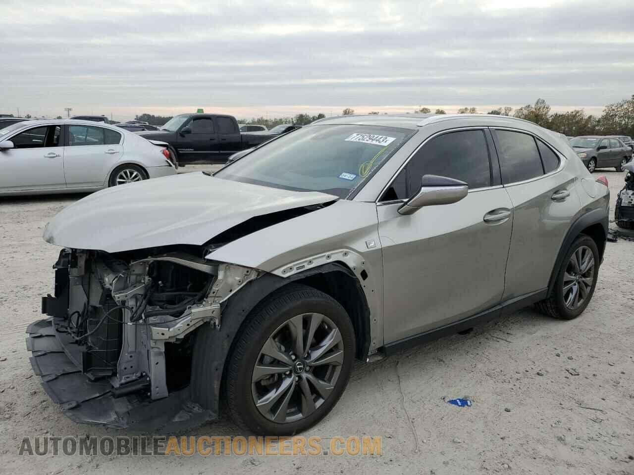 JTHY3JBH0K2001710 LEXUS UX 200 2019
