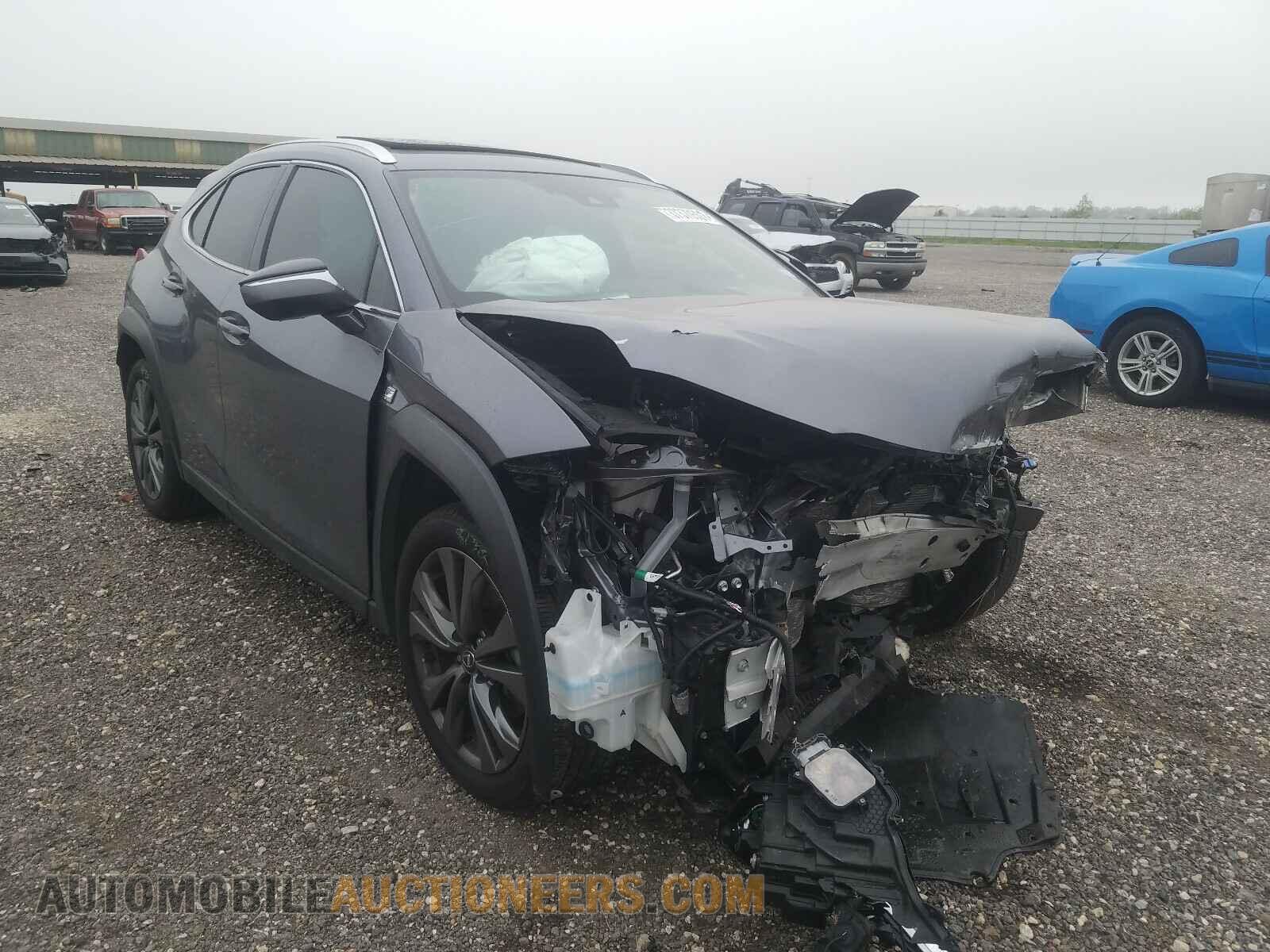 JTHY3JBH0K2005420 LEXUS UX 200 2019