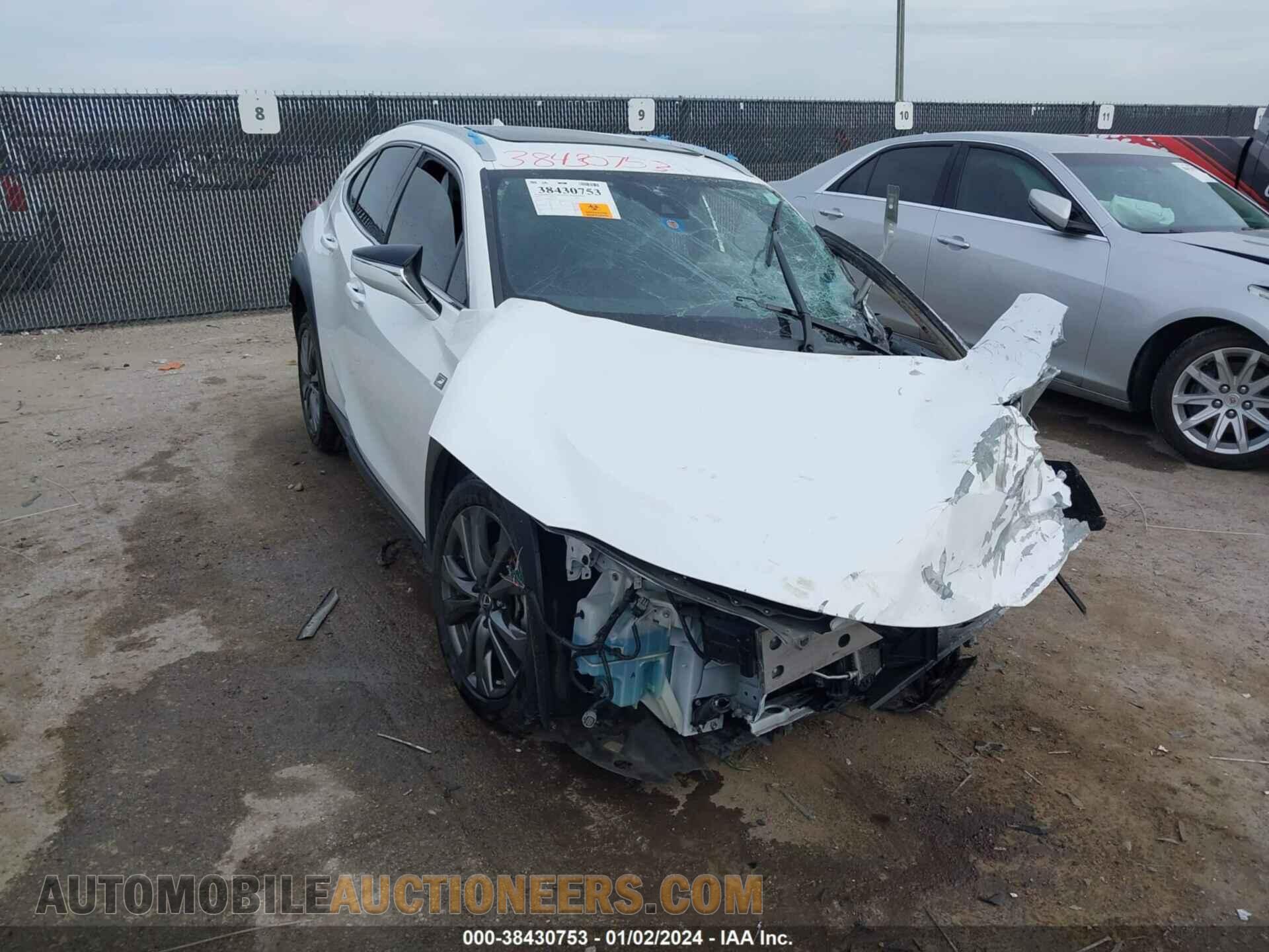 JTHY3JBH1K2002333 LEXUS UX 2019