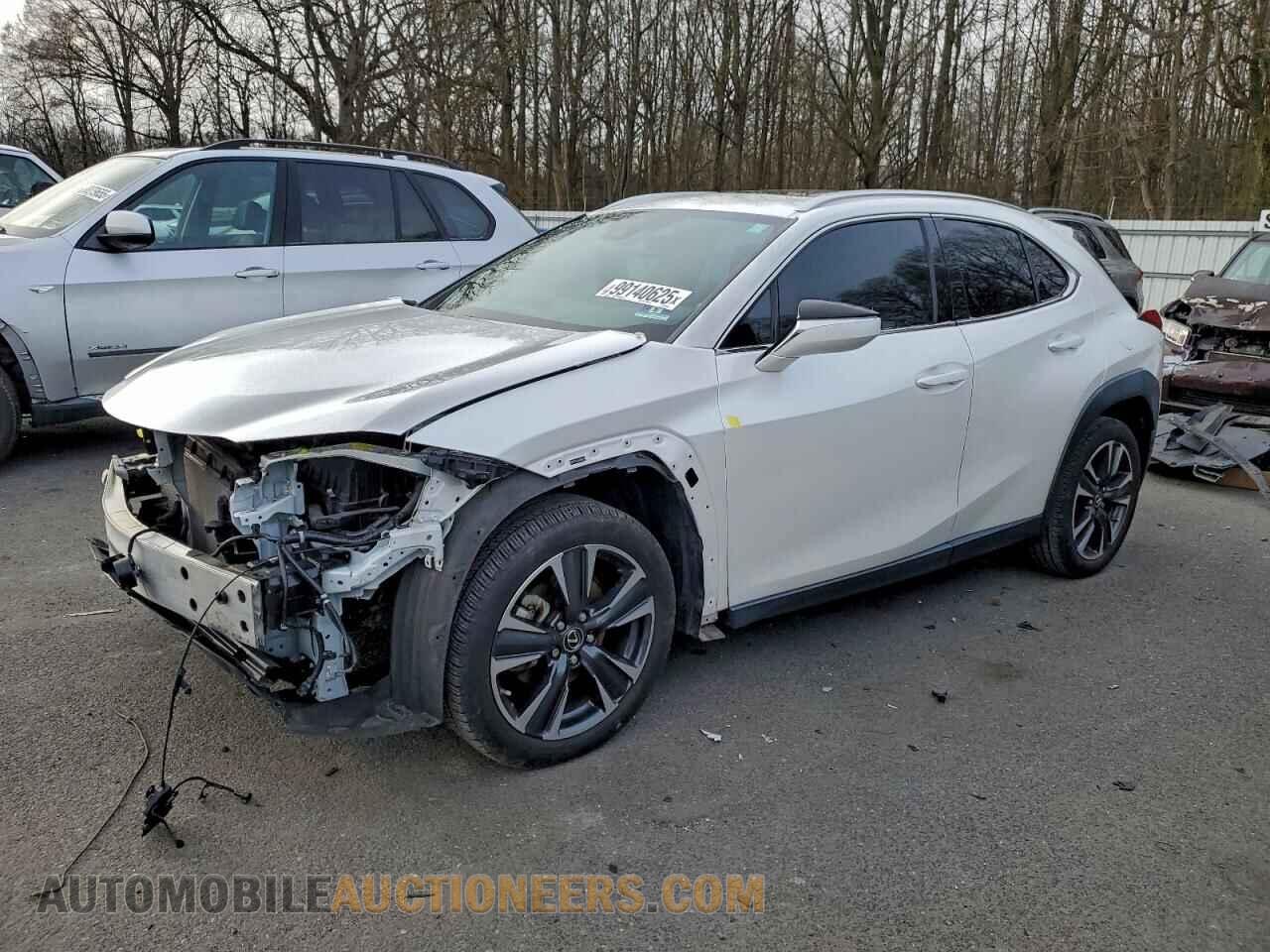 JTHY3JBH2K2001840 LEXUS UX 200 2019