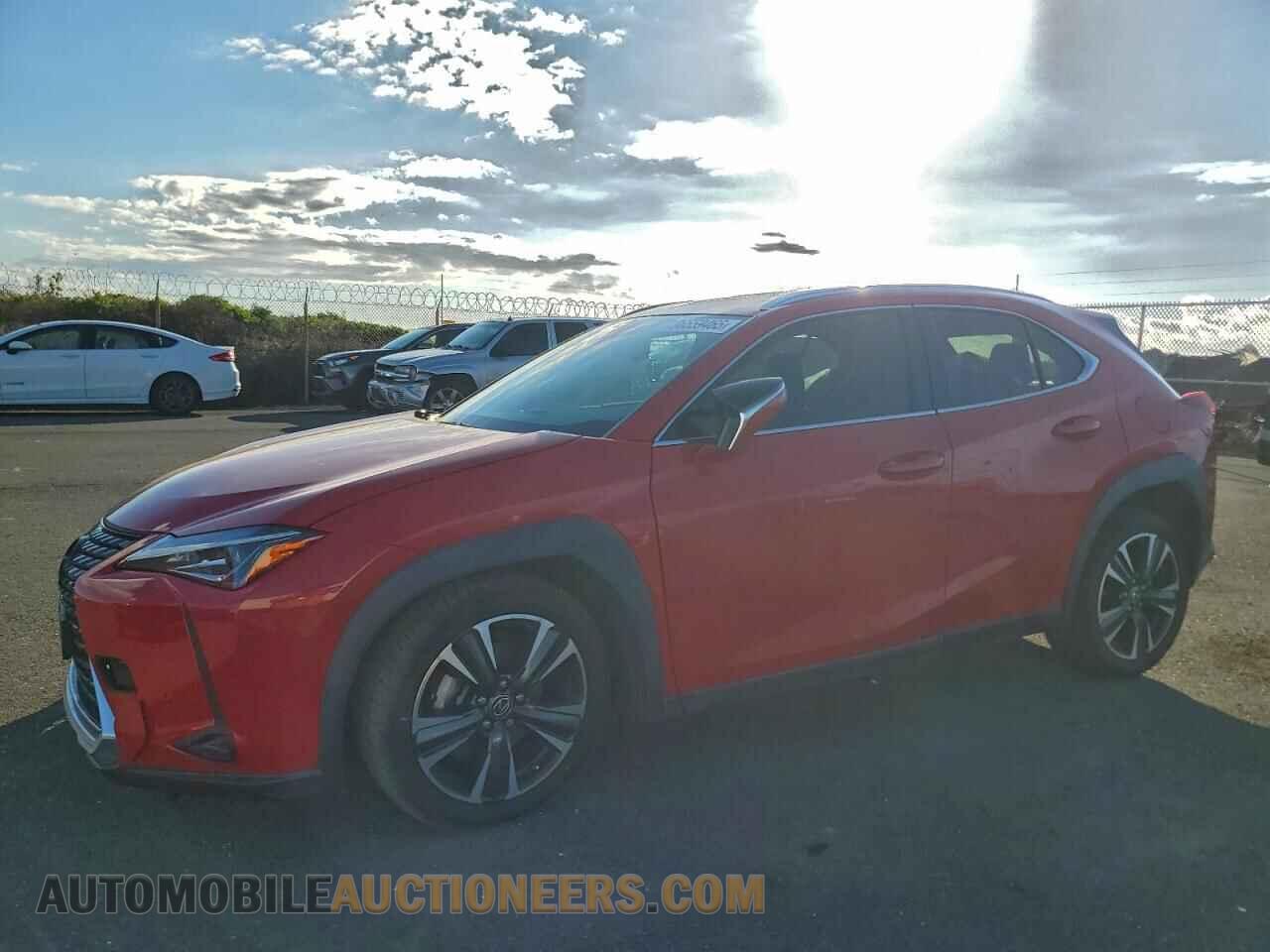 JTHY3JBH2K2012580 LEXUS UX 200 2019