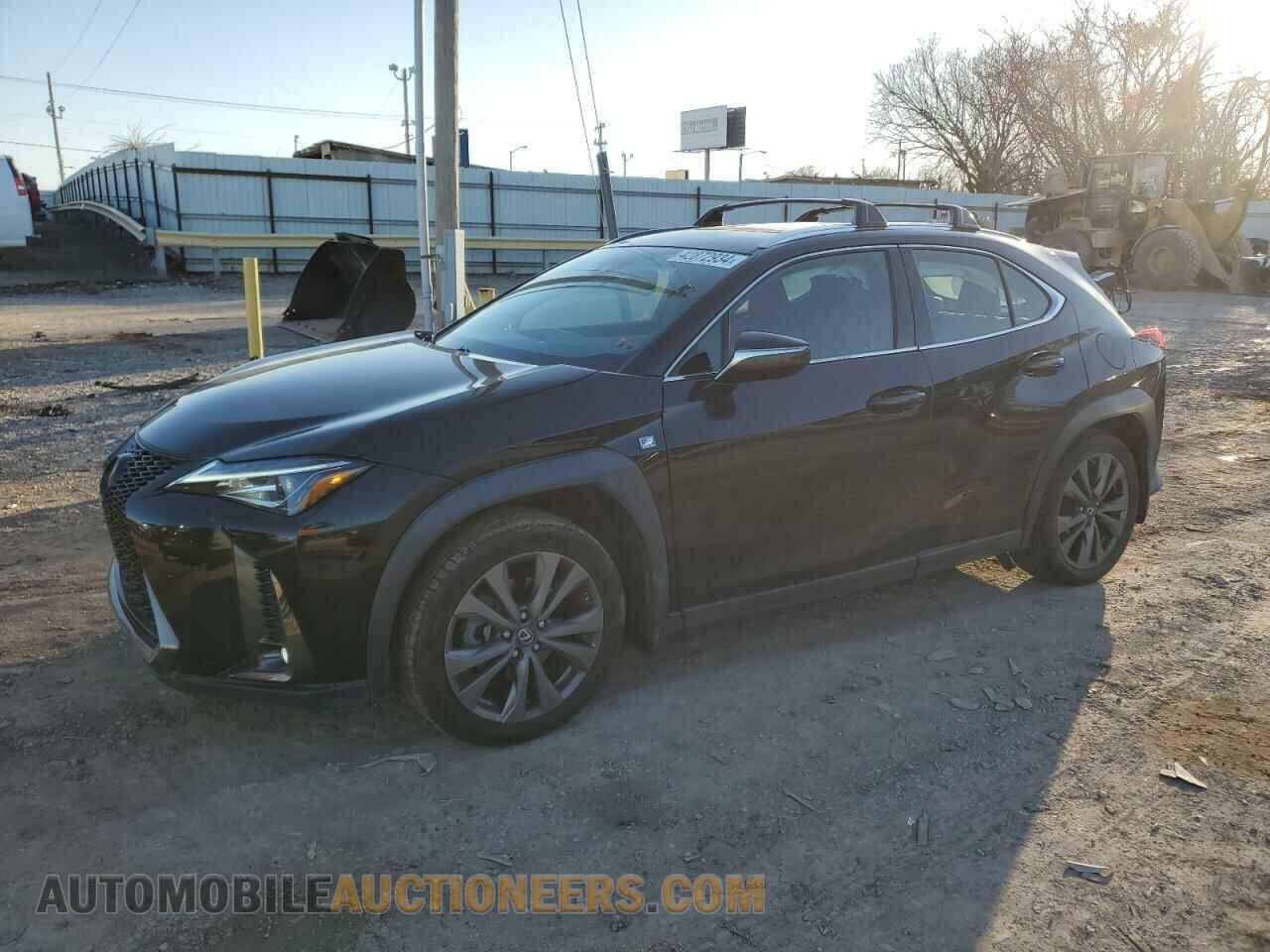 JTHY3JBH3K2004682 LEXUS UX 200 2019