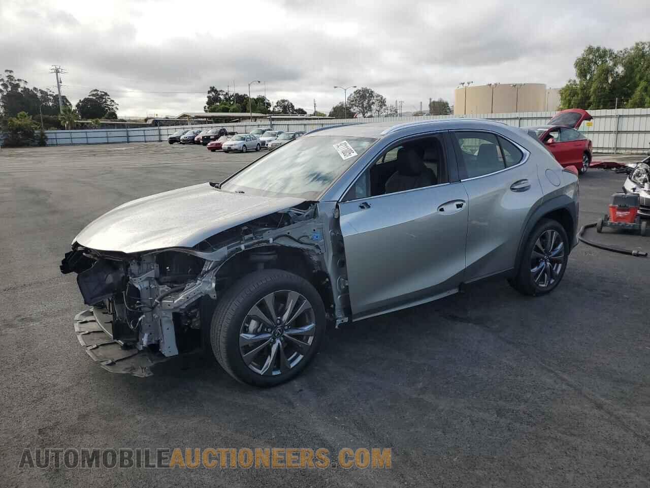 JTHY3JBH3K2013043 LEXUS UX 200 2019