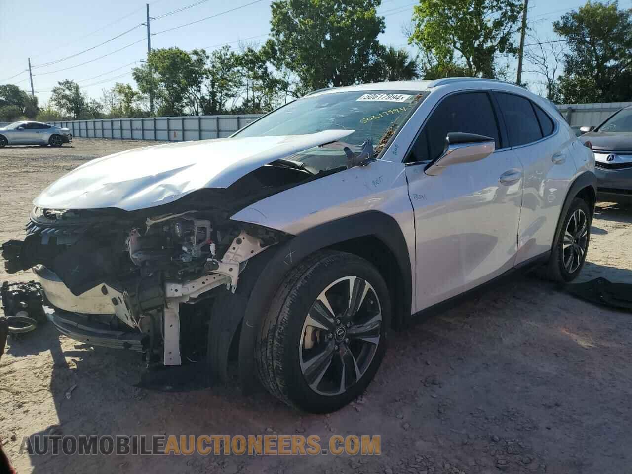 JTHY3JBH3K2014709 LEXUS UX 200 2019