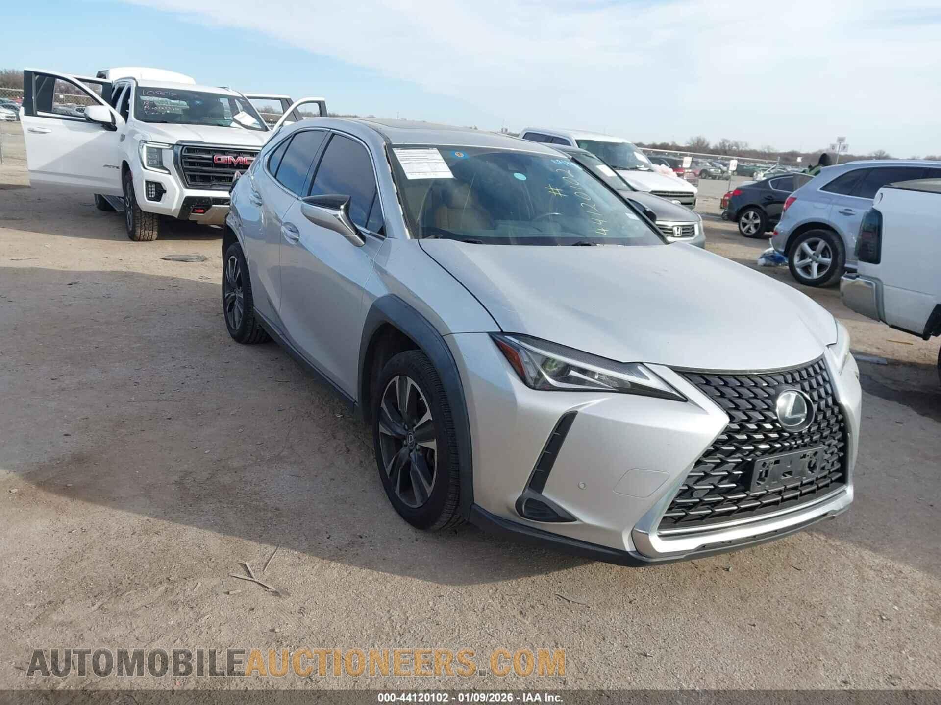 JTHY3JBH4K2004397 LEXUS UX 200 2019