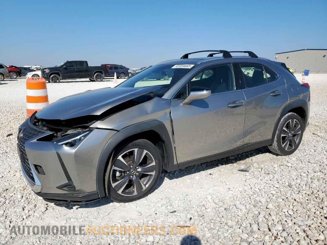 JTHY3JBH5K2005543 LEXUS UX 200 2019