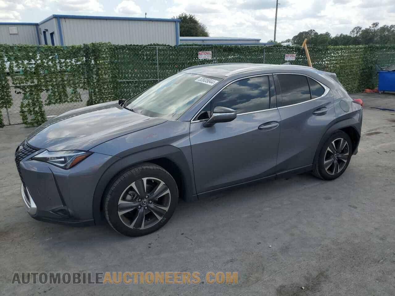 JTHY3JBH5K2005784 LEXUS UX 200 2019
