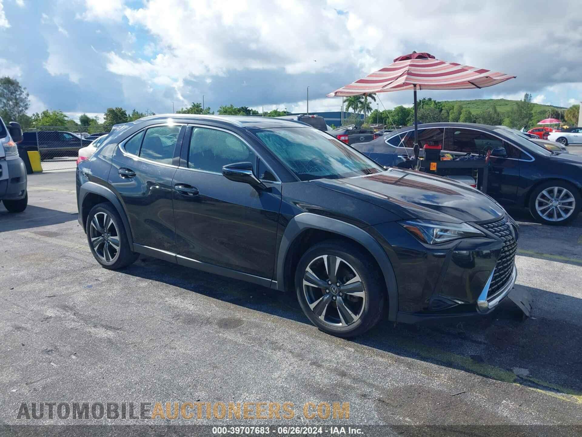 JTHY3JBH6K2000397 LEXUS UX 200 2019