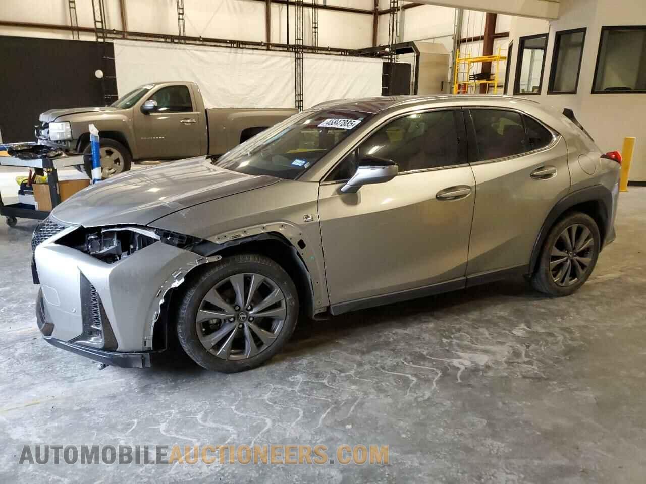 JTHY3JBH6K2006877 LEXUS UX 200 2019