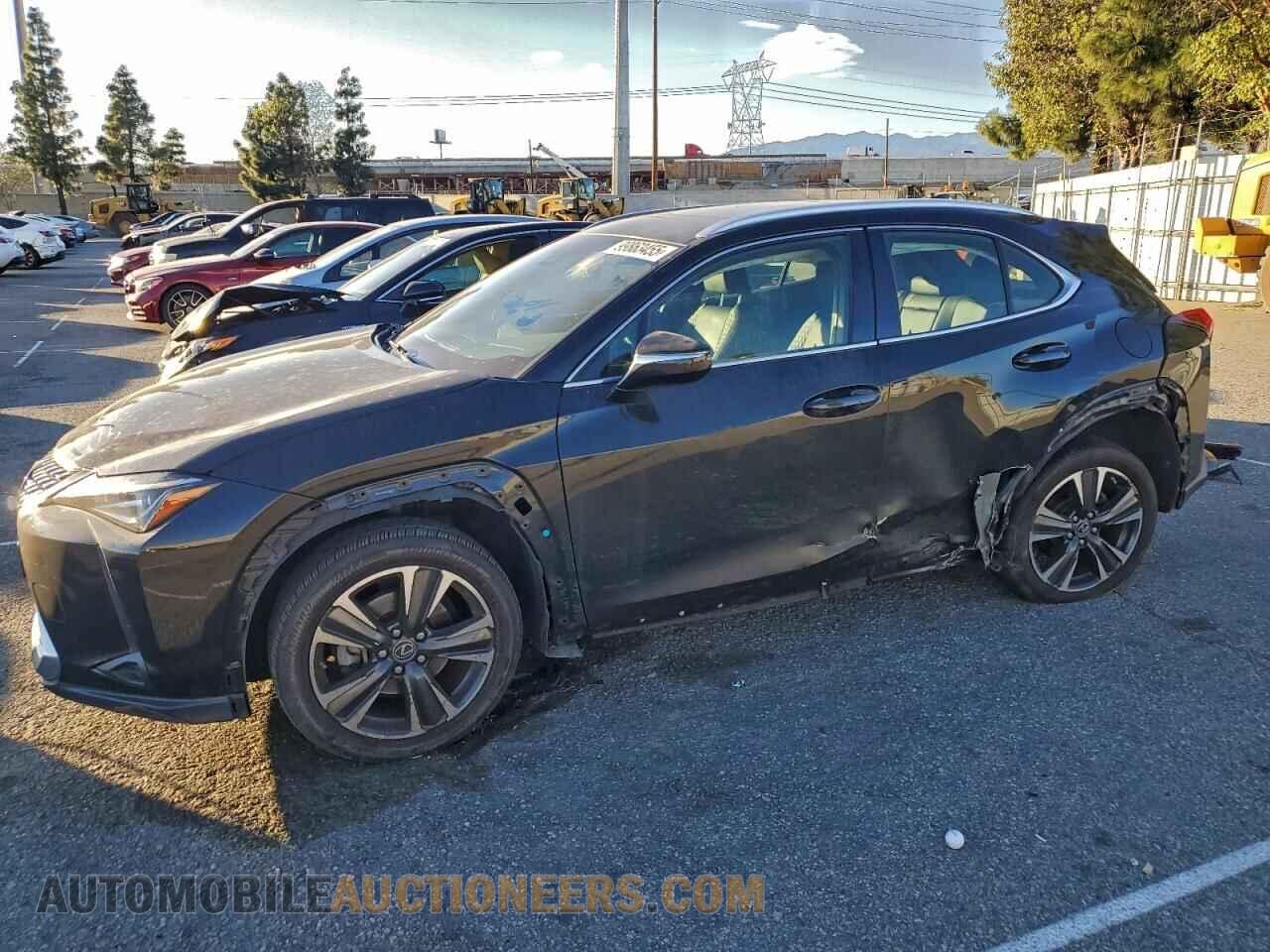JTHY3JBH7K2002241 LEXUS UX 200 2019