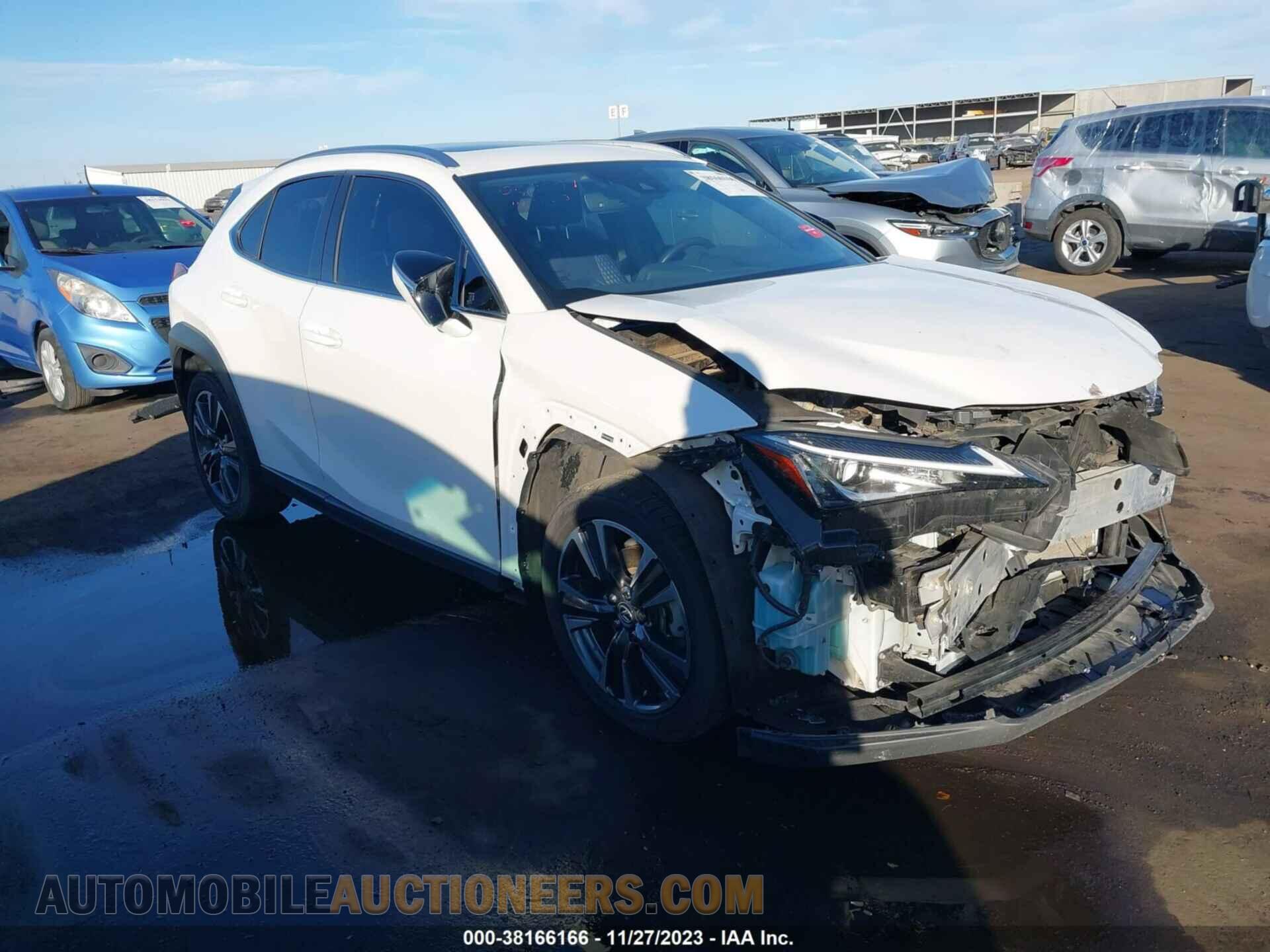 JTHY3JBH7K2003597 LEXUS UX 200 2019