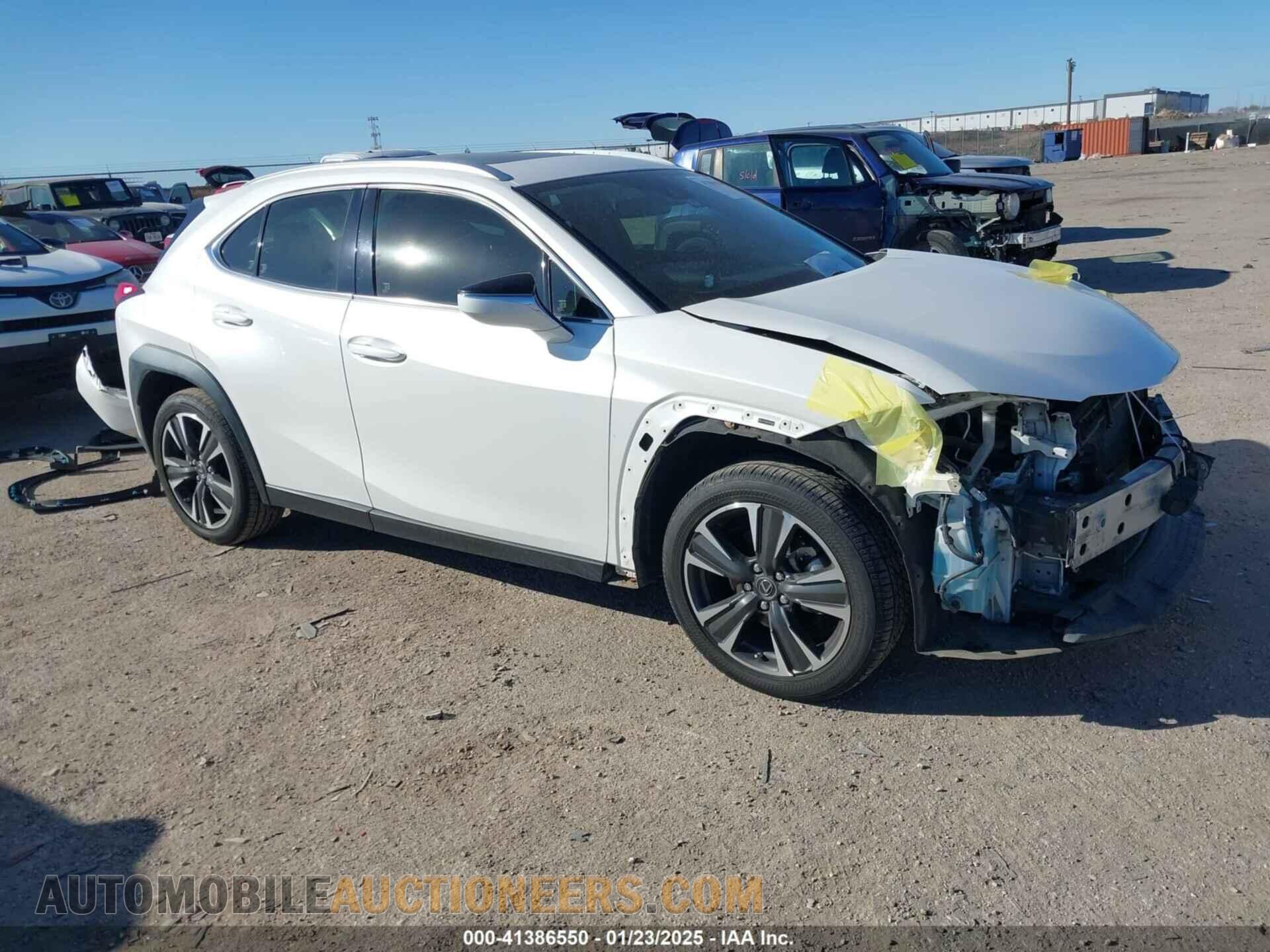 JTHY3JBH7K2014941 LEXUS UX 200 2019