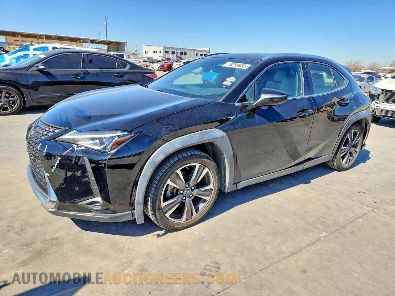 JTHY3JBH8K2002068 LEXUS UNKNOWN 2019