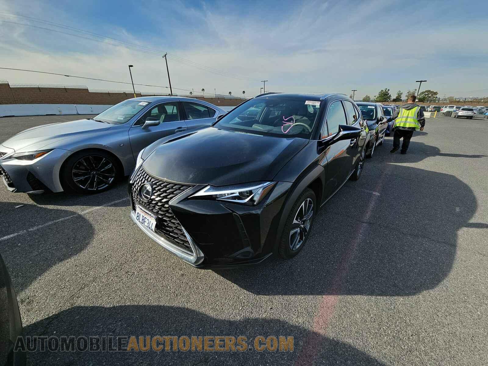 JTHY3JBH8K2013619 Lexus UX 2019