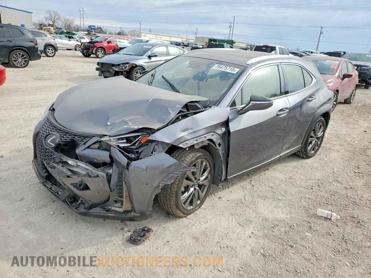 JTHY3JBH9K2004704 LEXUS UX 200 2019