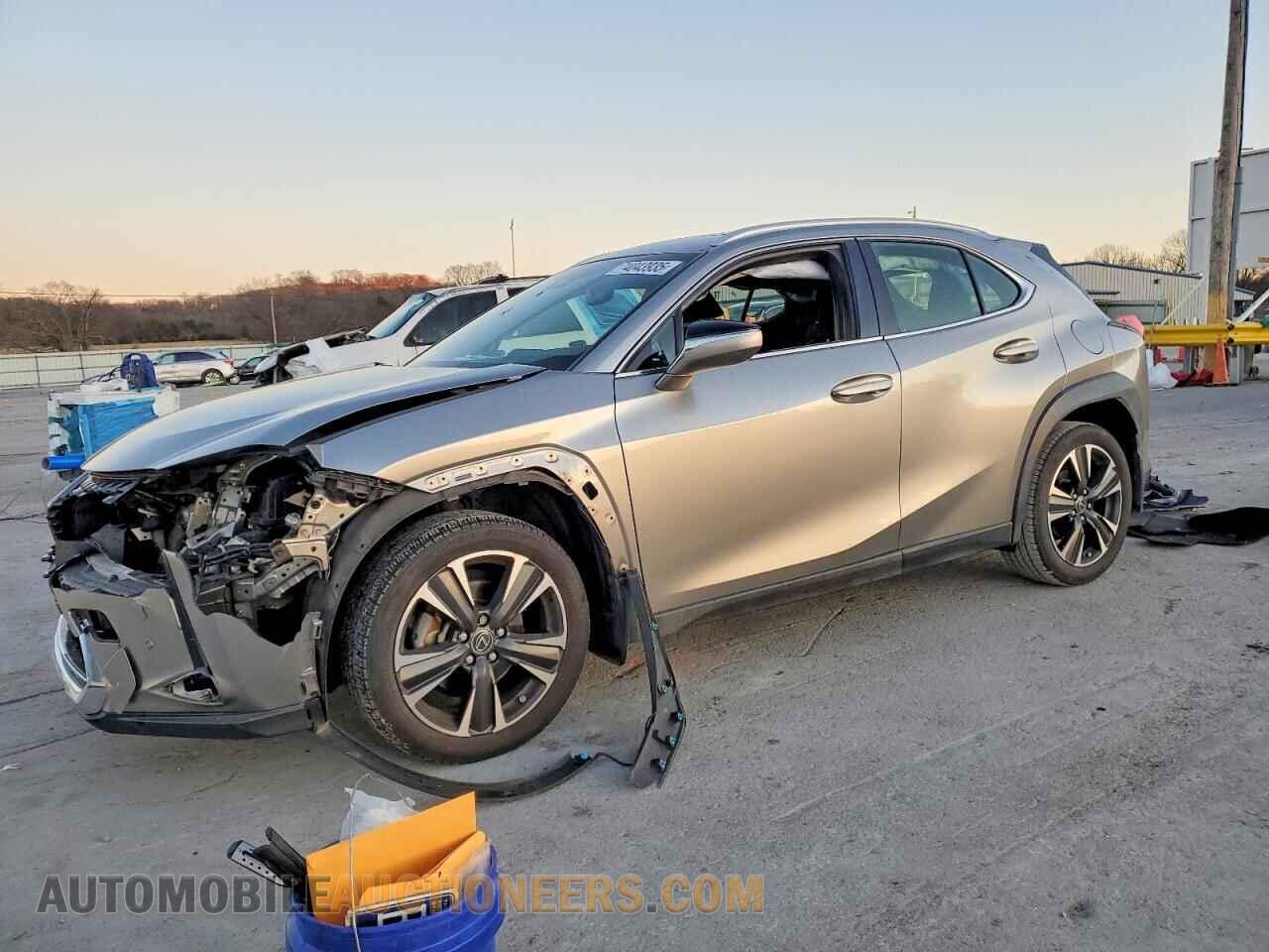 JTHY3JBH9K2006047 LEXUS UX 200 2019