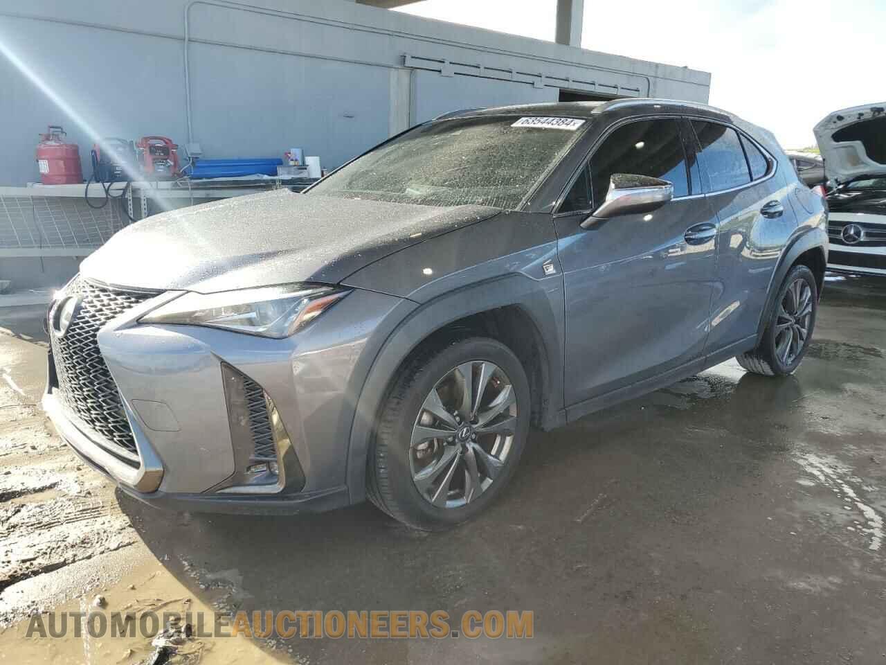 JTHY3JBH9K2007649 LEXUS UX 200 2019
