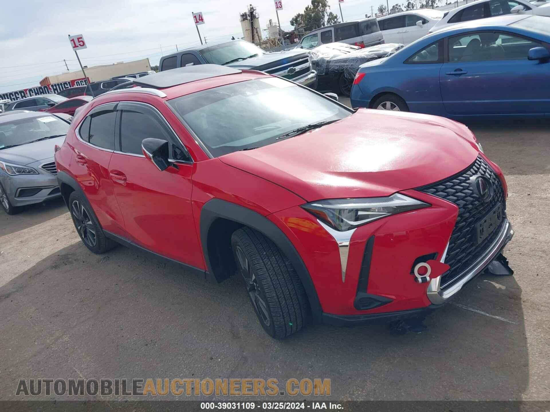 JTHY3JBH9K2018103 LEXUS UX 200 2019