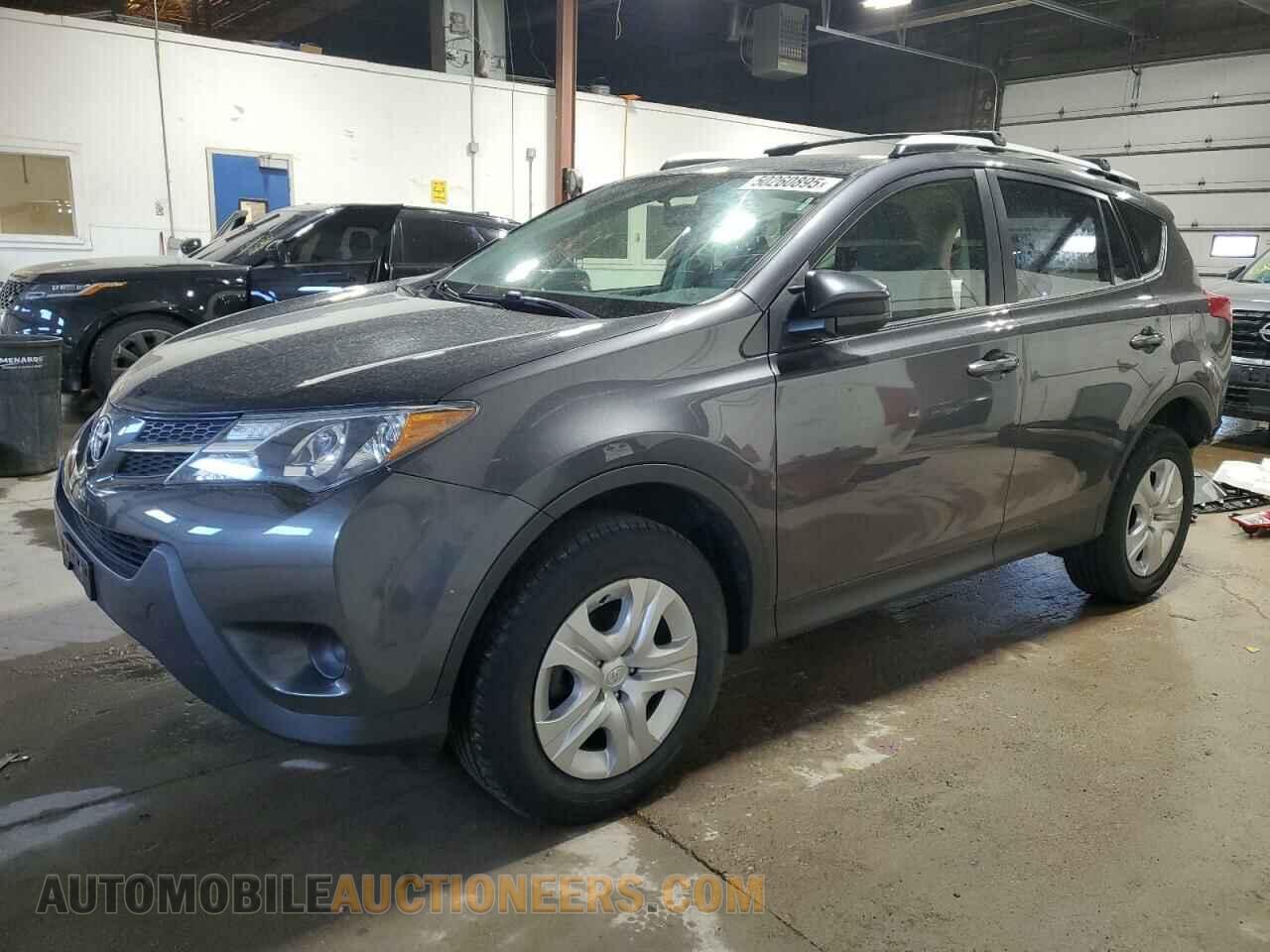 JTMBFREV0FJ042817 TOYOTA RAV4 2015