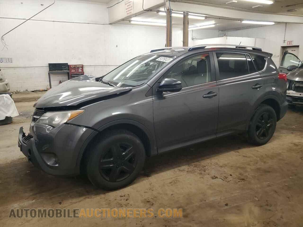 JTMBFREV1FJ032801 TOYOTA RAV4 2015