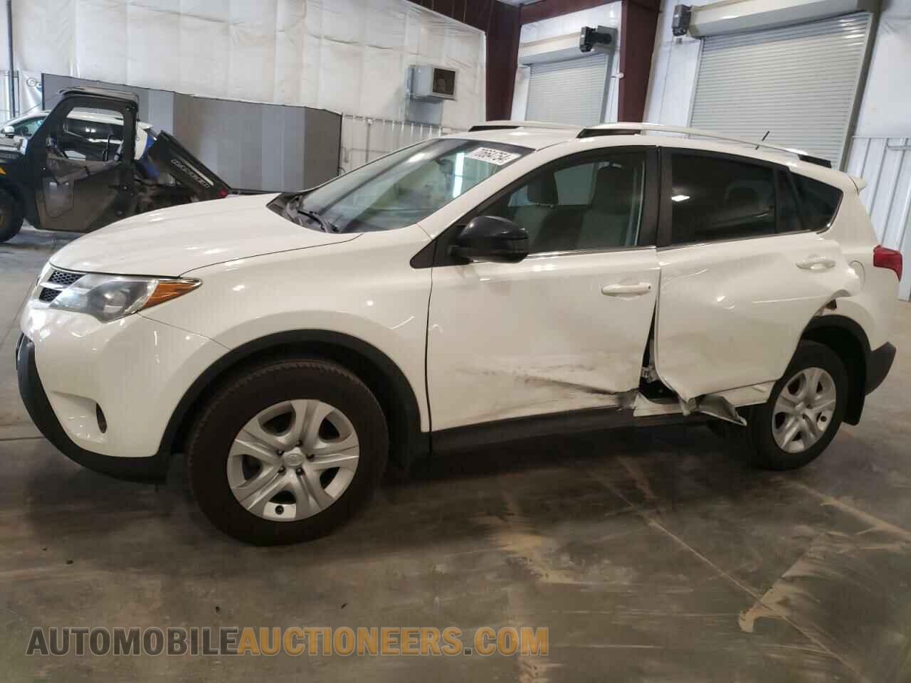 JTMBFREV2FD152136 TOYOTA RAV4 2015