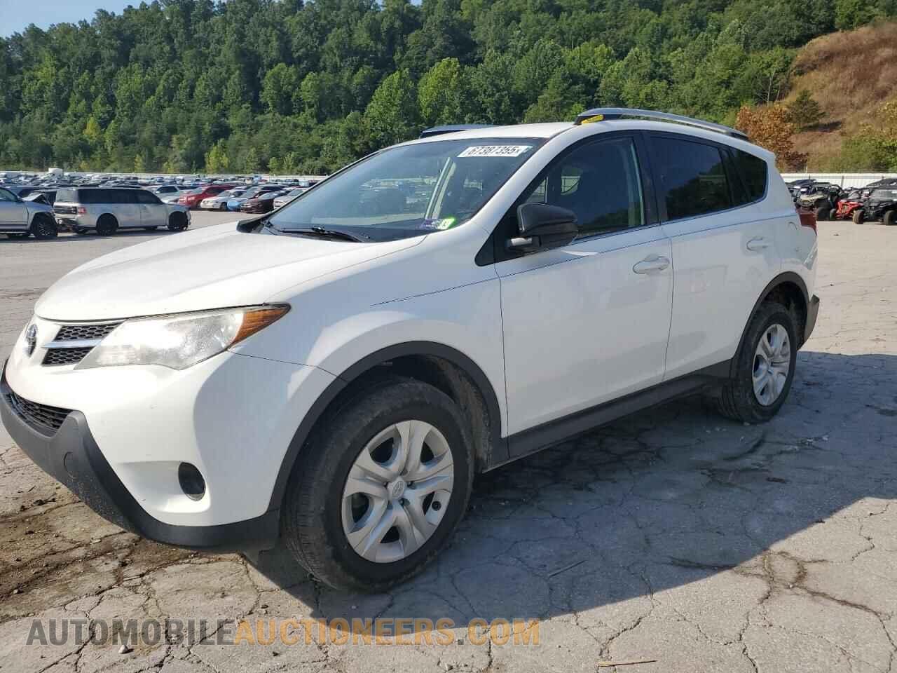 JTMBFREV3FD140979 TOYOTA RAV4 2015