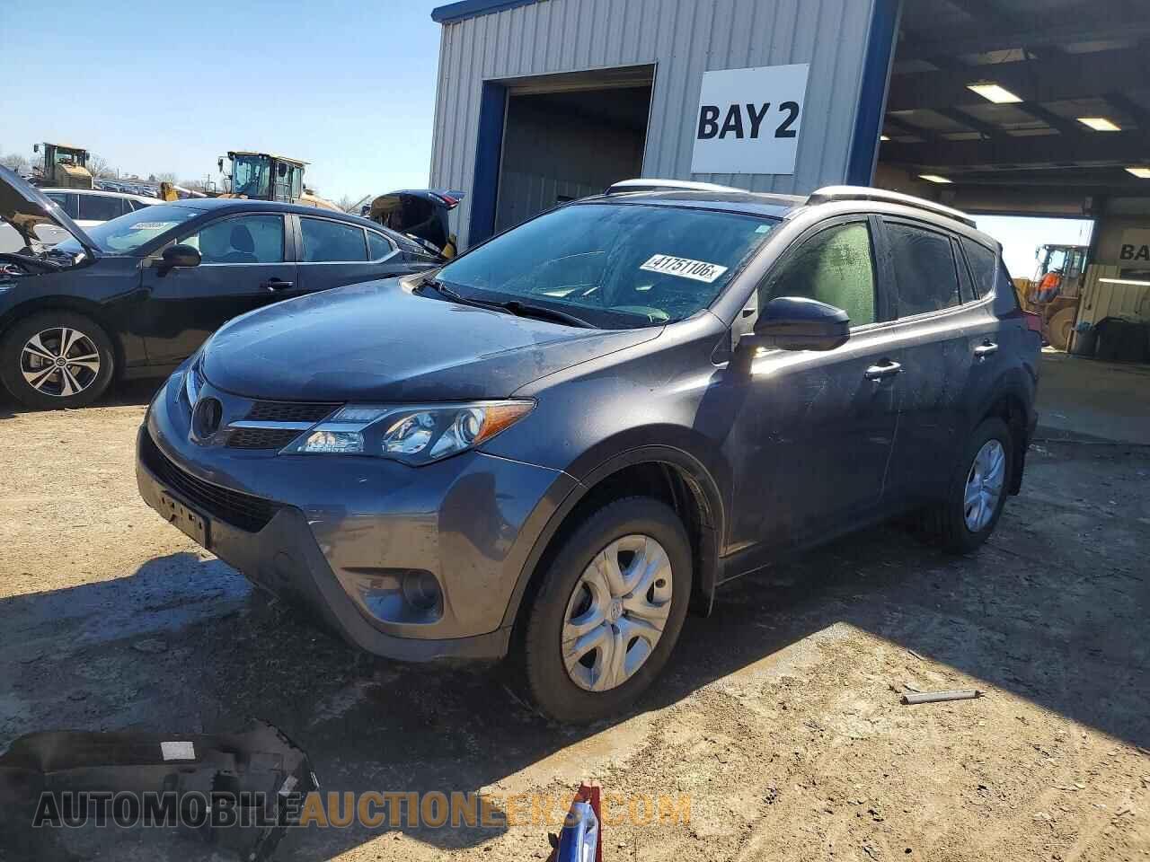 JTMBFREV3FJ033884 TOYOTA RAV4 2015