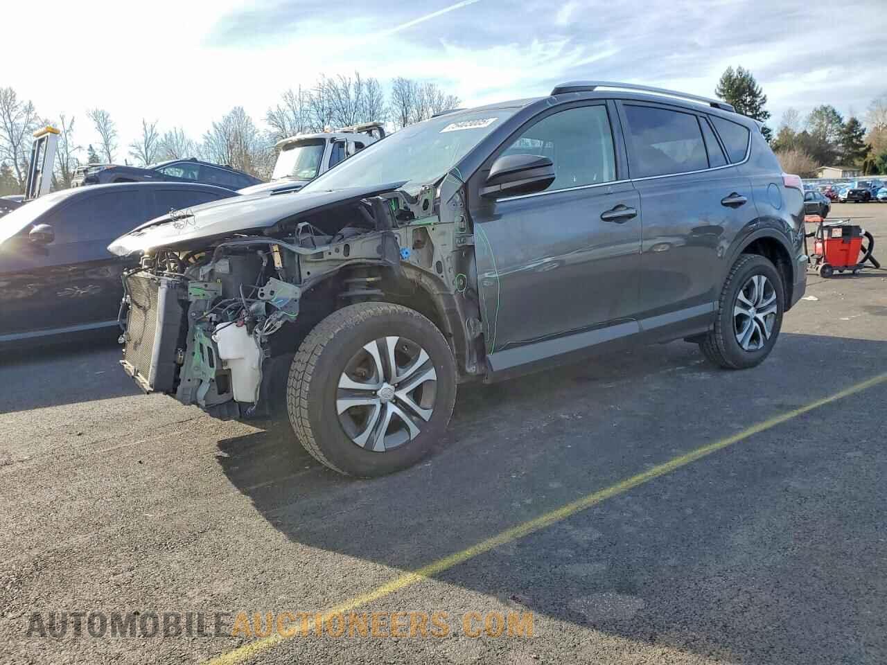 JTMBFREV3JJ736734 TOYOTA RAV4 2018