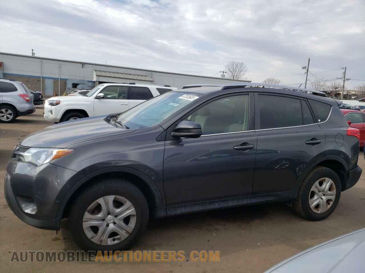 JTMBFREV4FJ044120 TOYOTA RAV4 2015