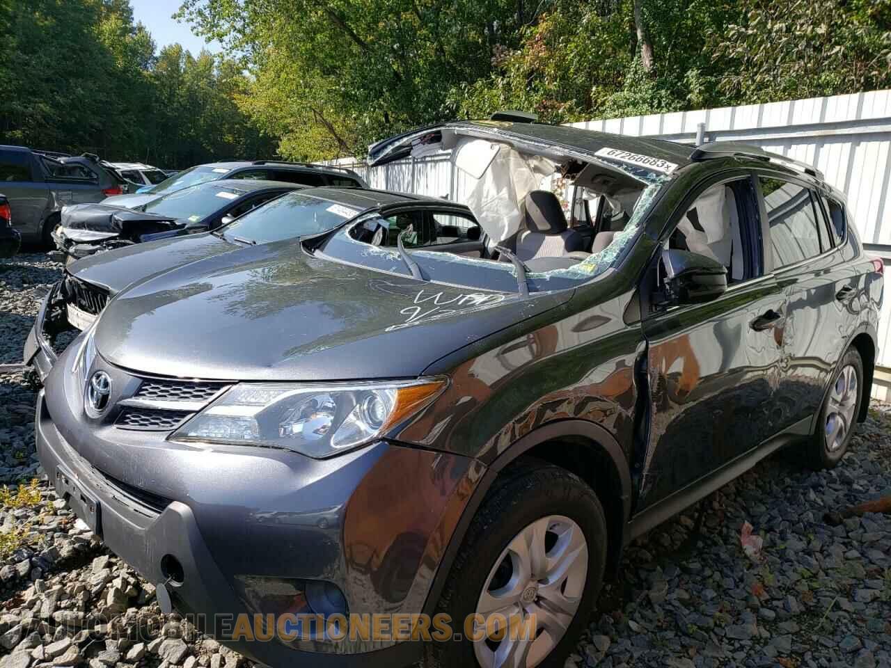 JTMBFREV6FD106499 TOYOTA RAV4 2015