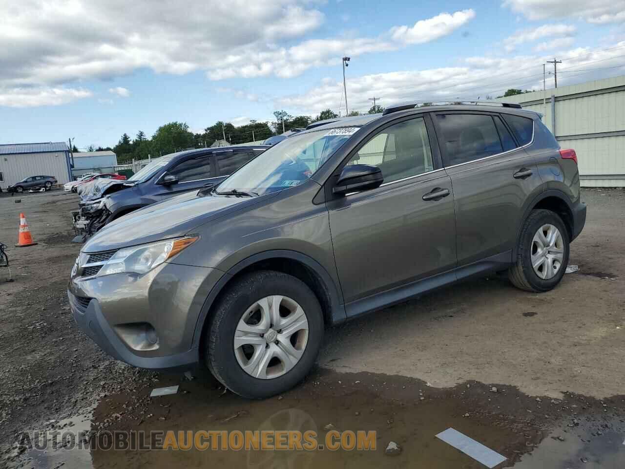 JTMBFREV6FD151121 TOYOTA RAV4 2015