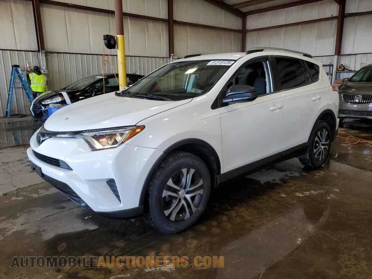 JTMBFREV7JD251592 TOYOTA RAV4 2018