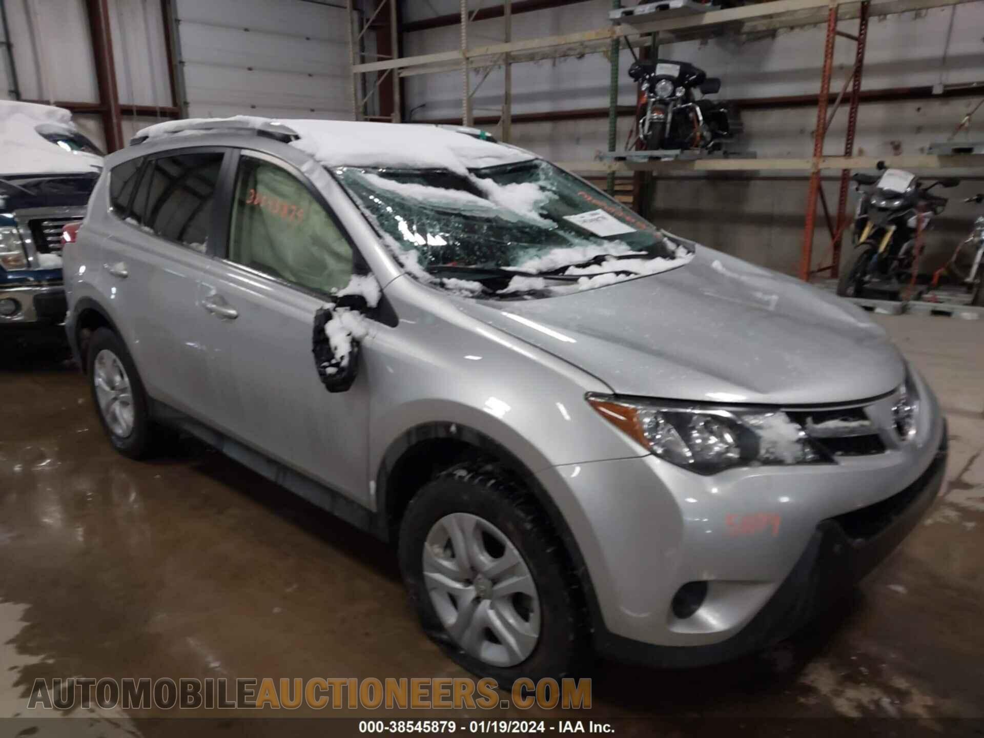 JTMBFREV8FD098180 TOYOTA RAV4 2015
