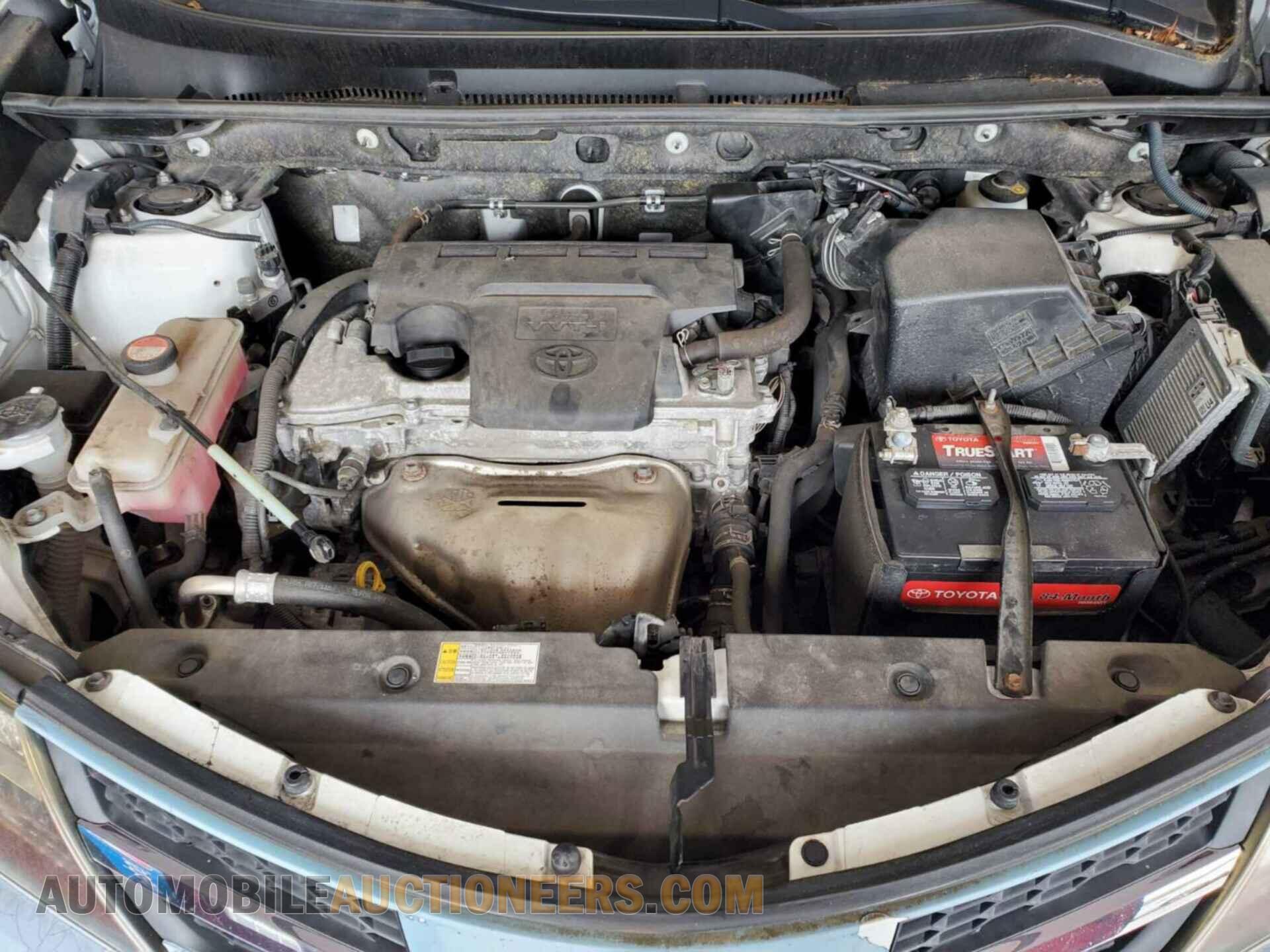 JTMBFREV8FD160919 TOYOTA RAV4 2015