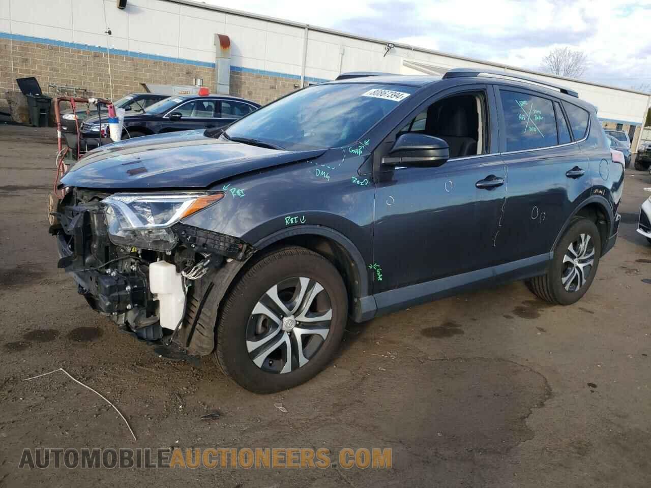 JTMBFREV9JJ247609 TOYOTA RAV4 2018