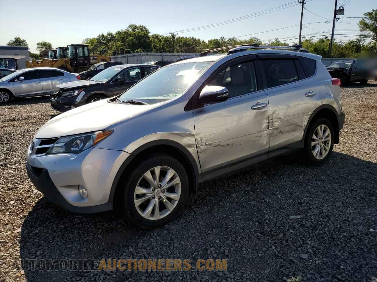 JTMDFREV2FD139976 TOYOTA RAV4 2015