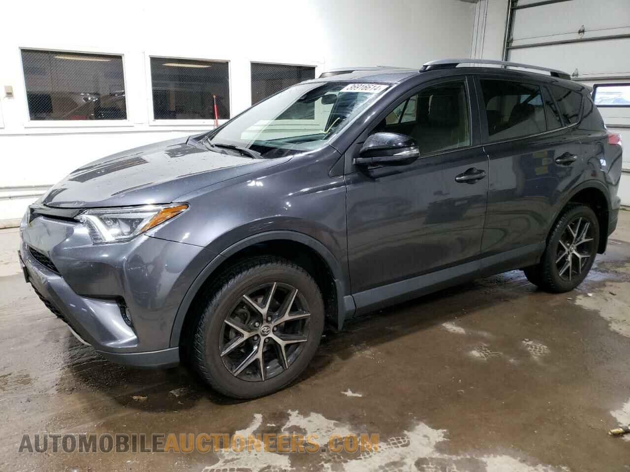 JTMJFREV1HD213944 TOYOTA RAV4 2017