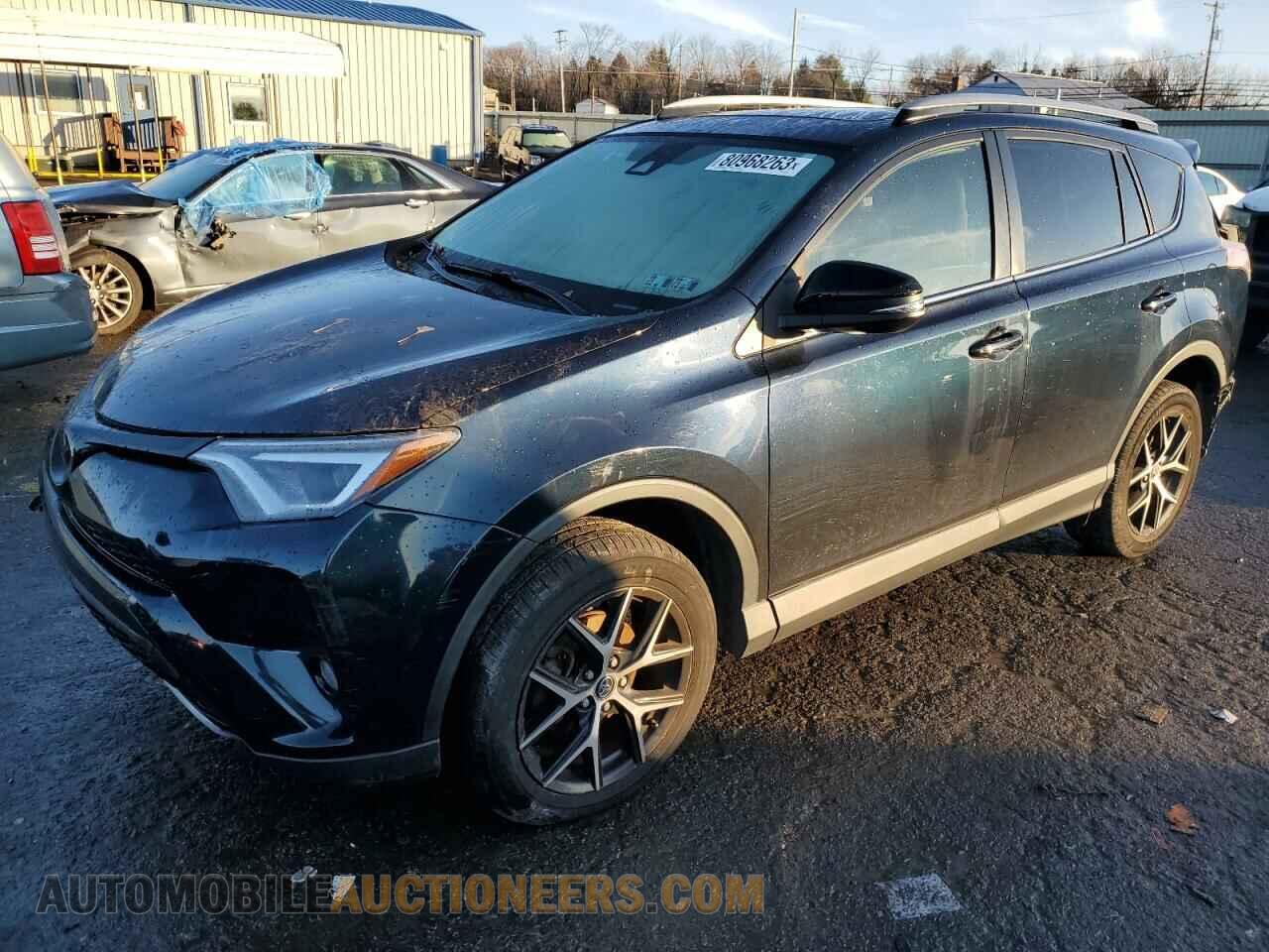 JTMJFREV4HD201934 TOYOTA RAV4 2017