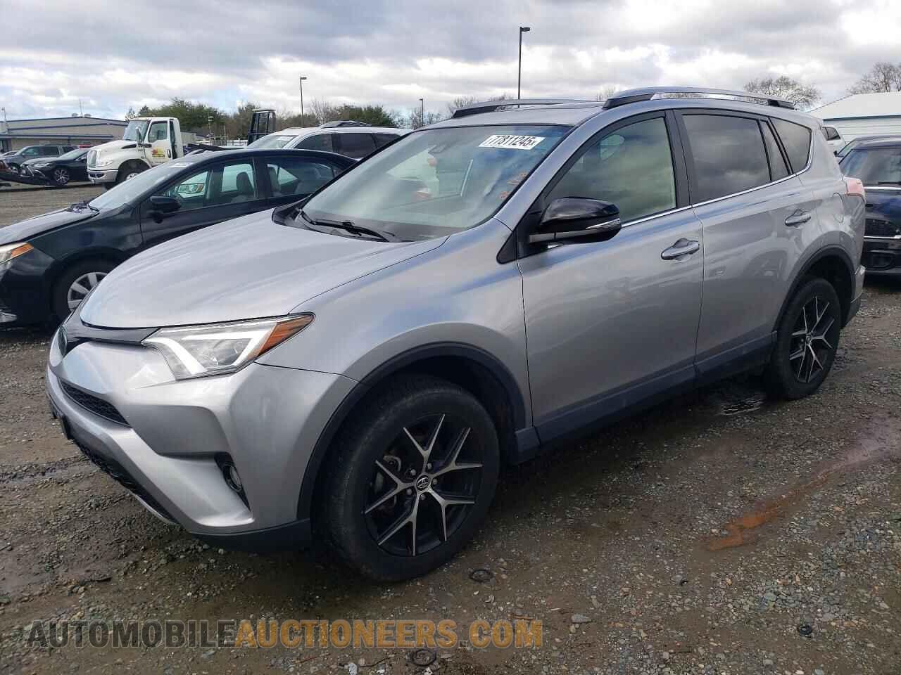 JTMJFREV6JD239915 TOYOTA RAV4 2018