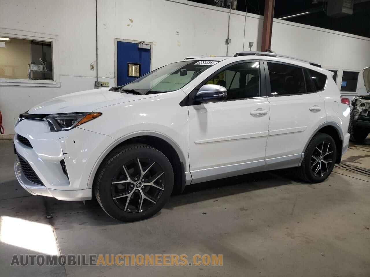 JTMJFREV7GD176977 TOYOTA RAV4 2016