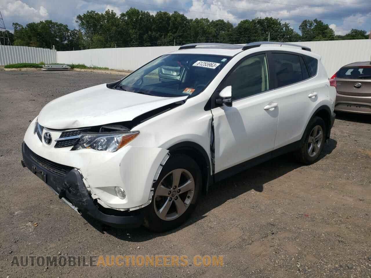 JTMRFREV0FD108599 TOYOTA RAV4 2015