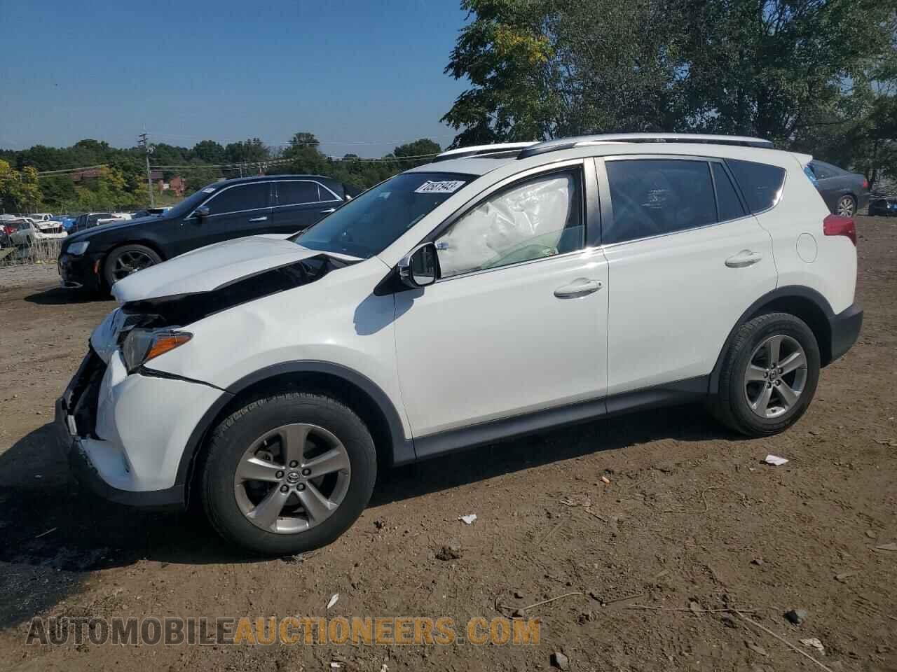 JTMRFREV0FD135401 TOYOTA RAV4 2015
