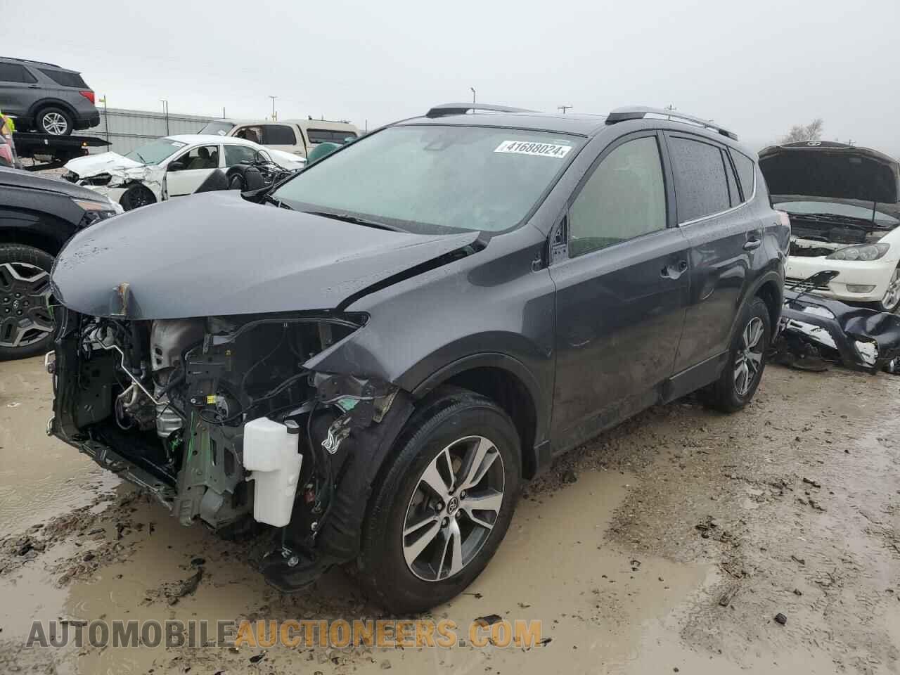 JTMRFREV0HD214845 TOYOTA RAV4 2017