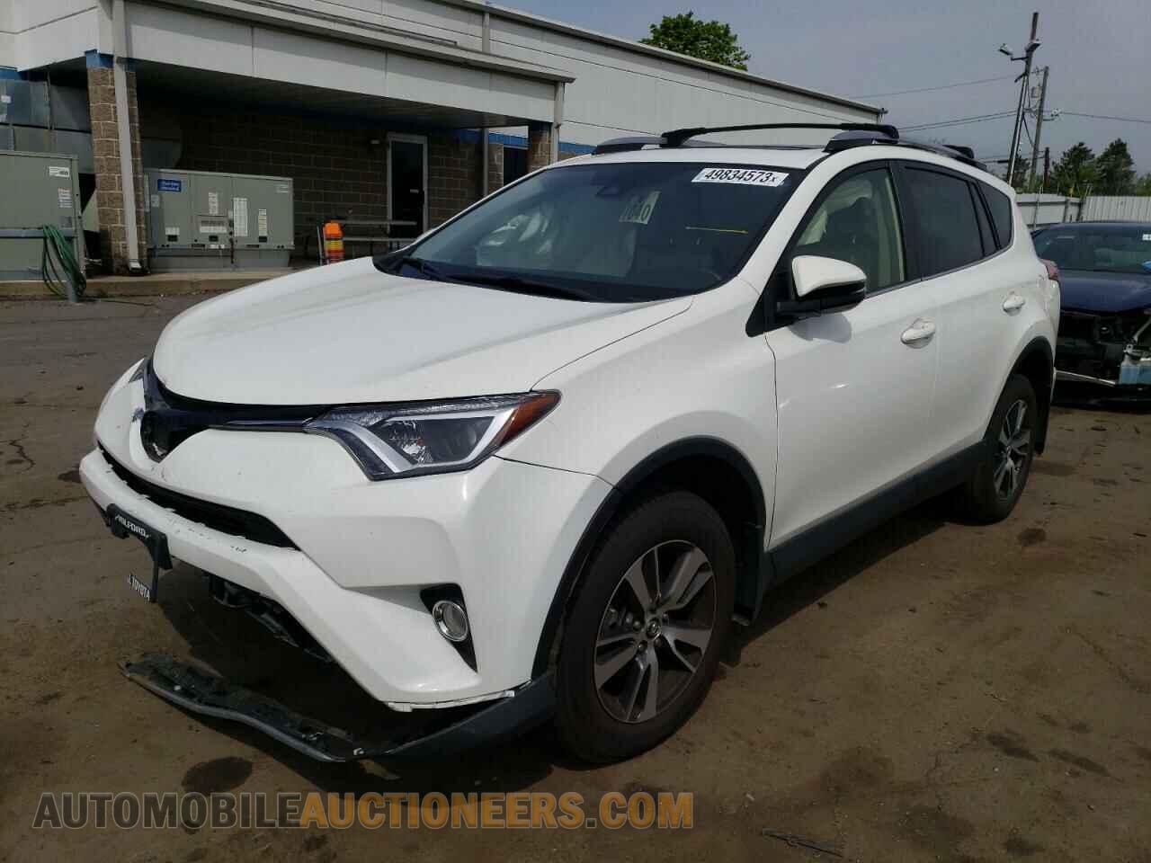 JTMRFREV0JD257233 TOYOTA RAV4 2018