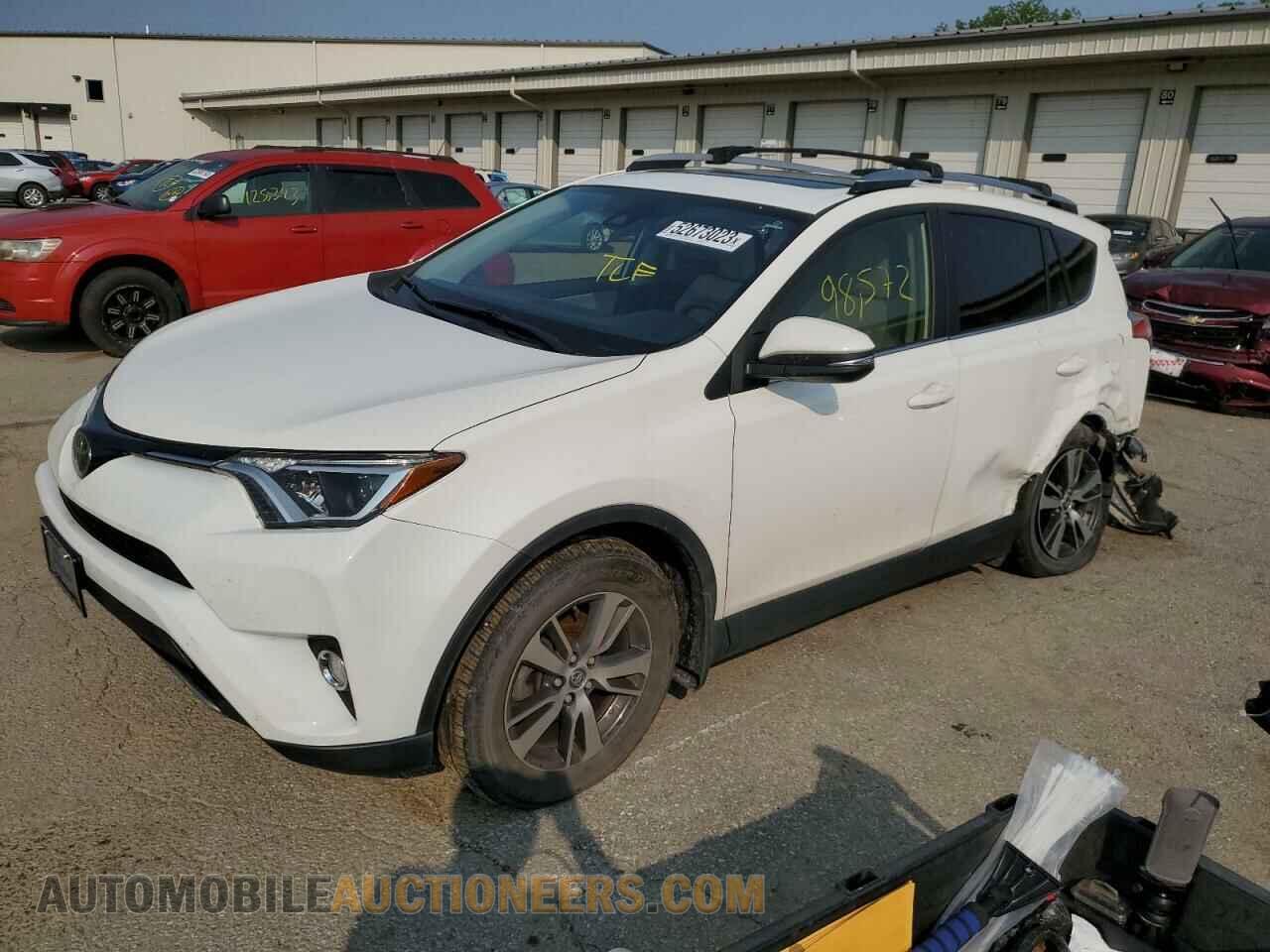 JTMRFREV0JD257572 TOYOTA RAV4 2018
